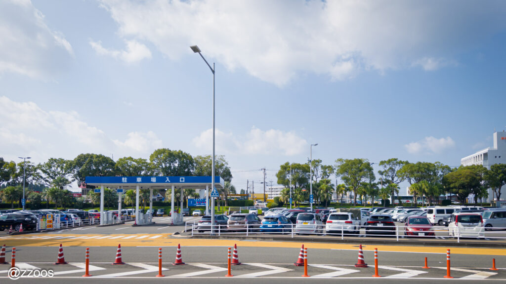 かごしま空港の駐車場の風景
