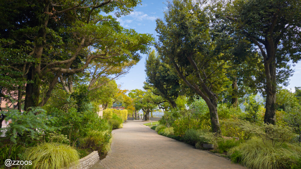 レストランHoltの裏庭