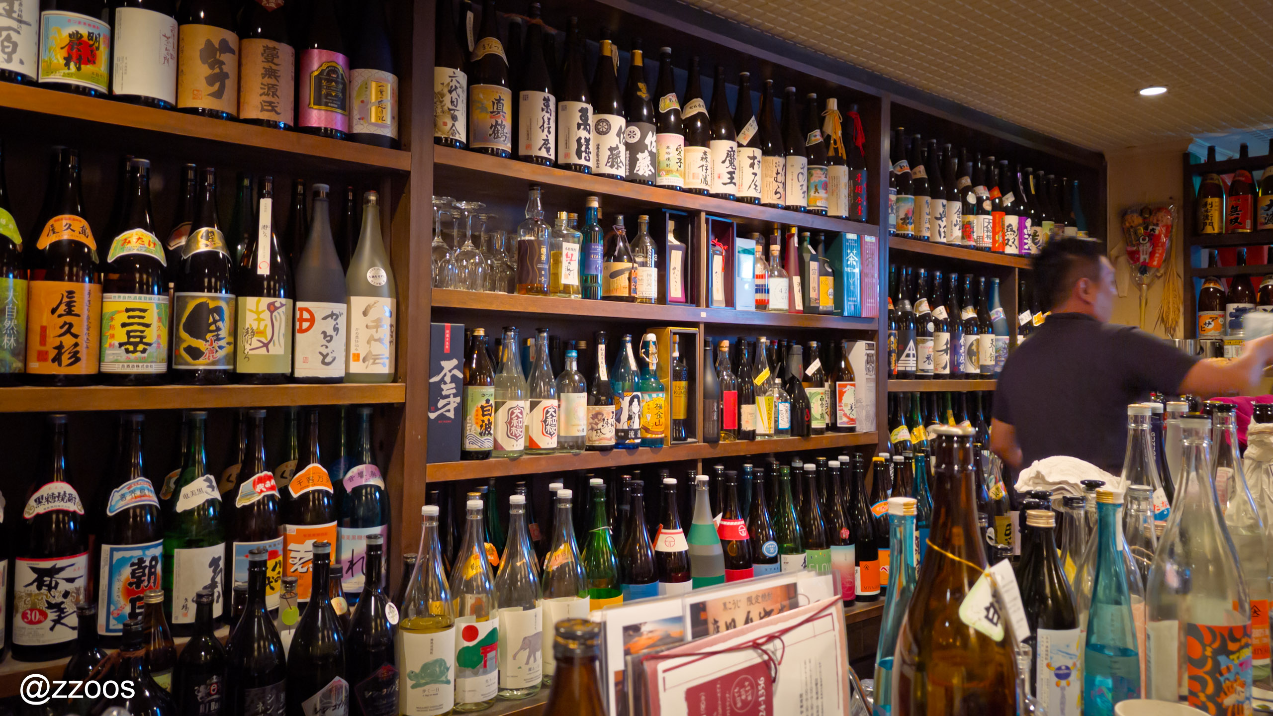 鹿児島で地元の人が集まる焼酎バー