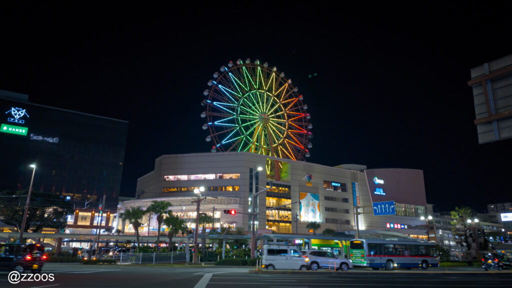 鹿児島中央駅前の夜景。駅周辺に広がる街の灯り