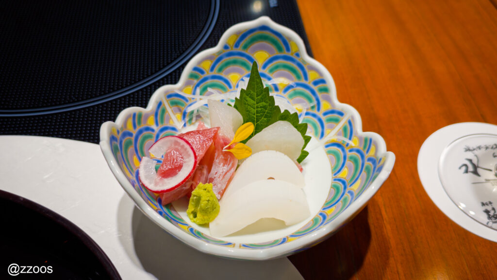 本マグロ、真鯛、アオリイカの三種盛り刺身