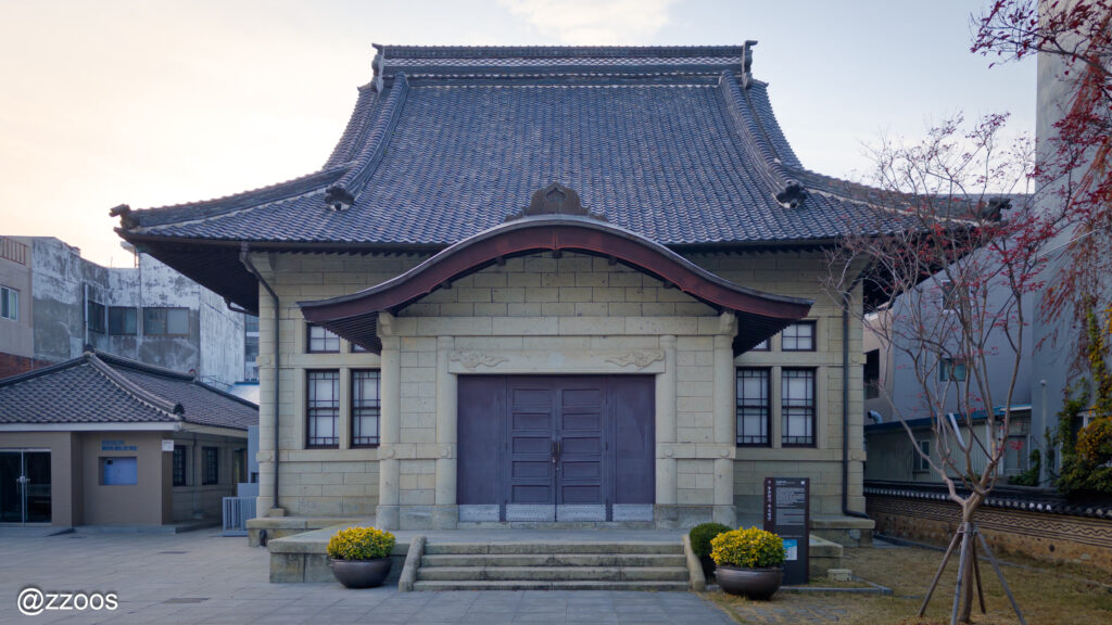 旧東本願寺の正面