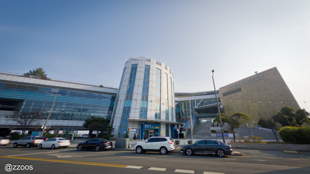 木浦沿岸旅客船ターミナルの正面