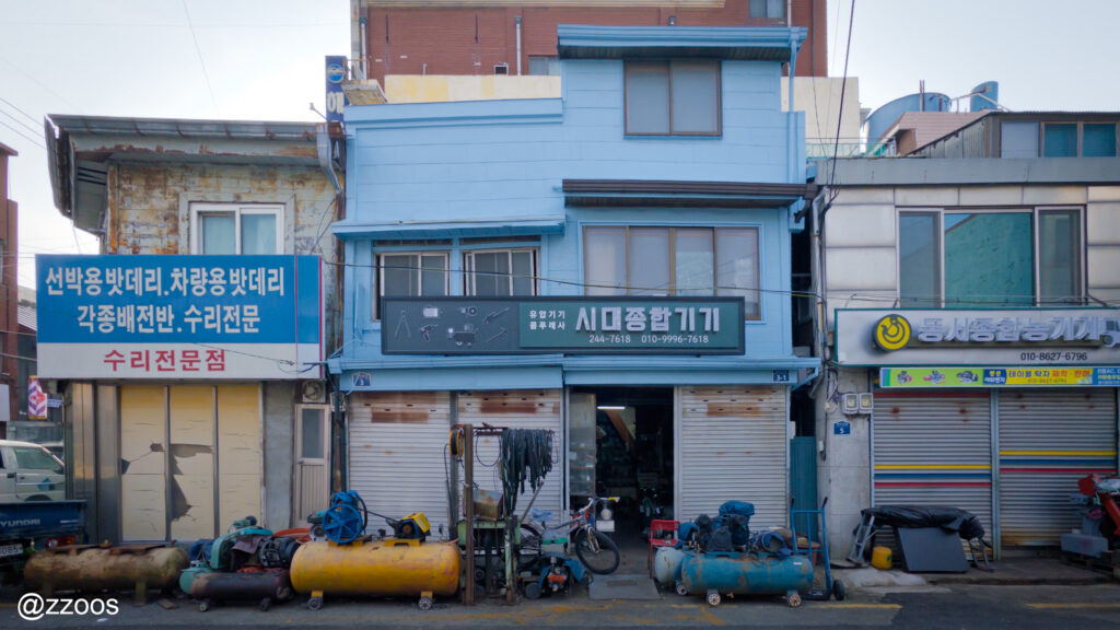 木浦旧市街の古い建物の風景