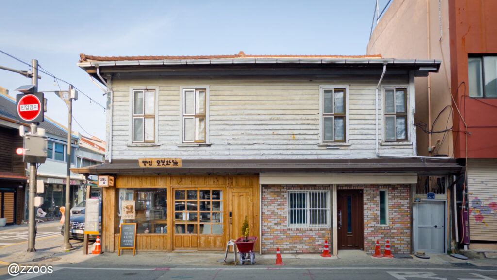 木浦旧市街の古い建物の風景