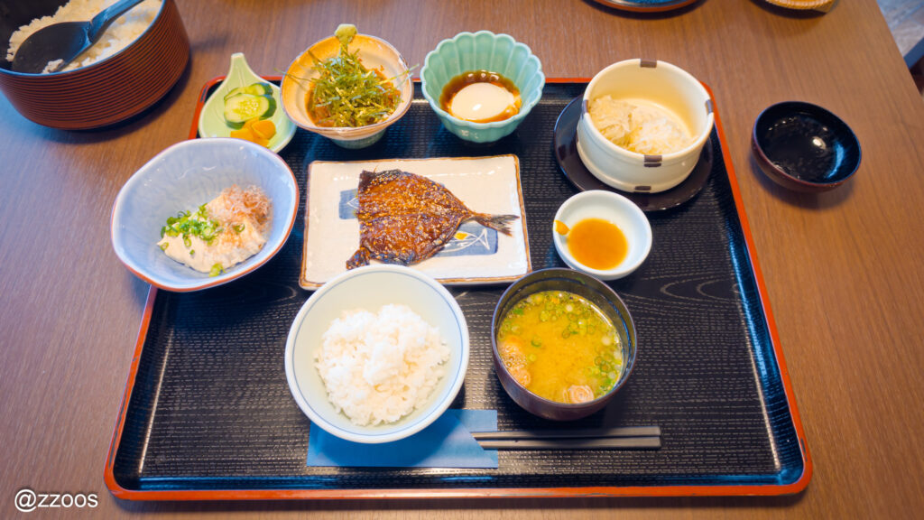 Breakfast table