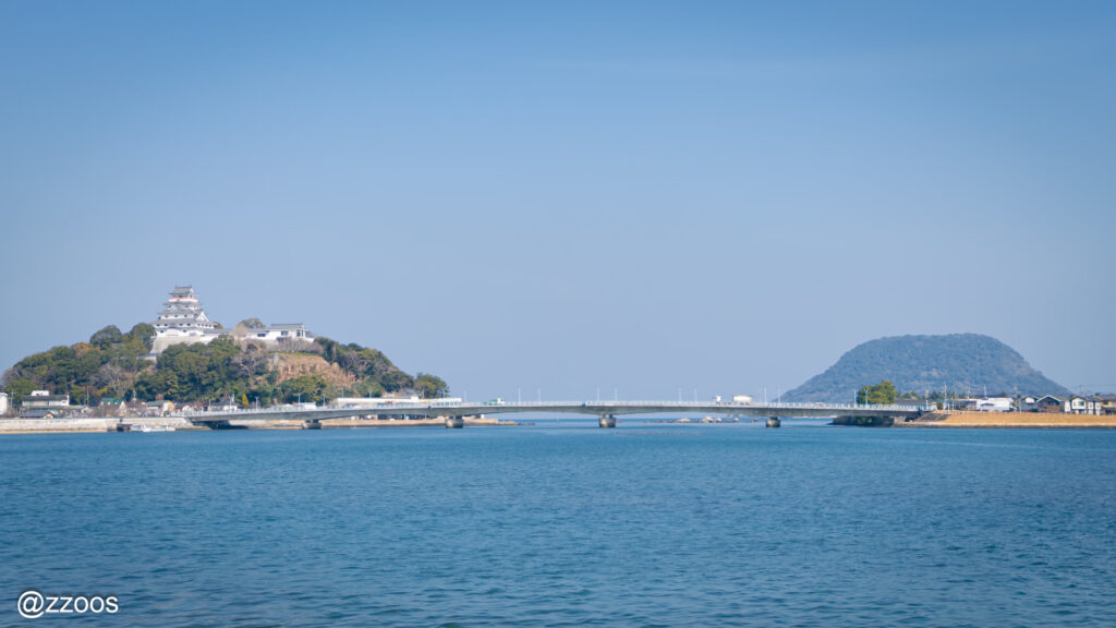 松浦川と唐津城
