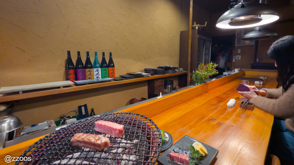 よしむらやのカウンター席