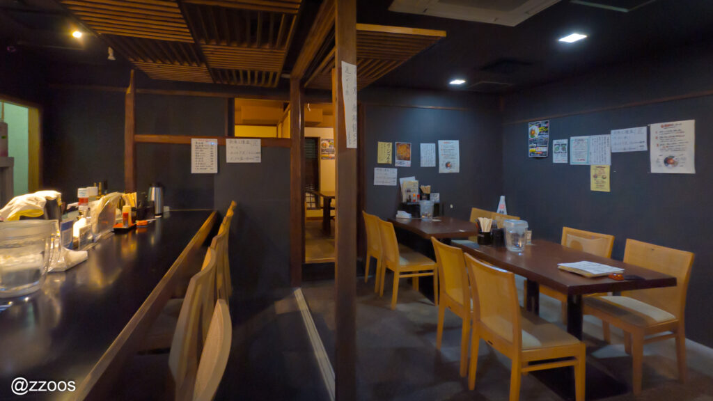 麺屋ならの店内の雰囲気