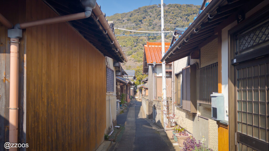 A quiet alley in Takashima