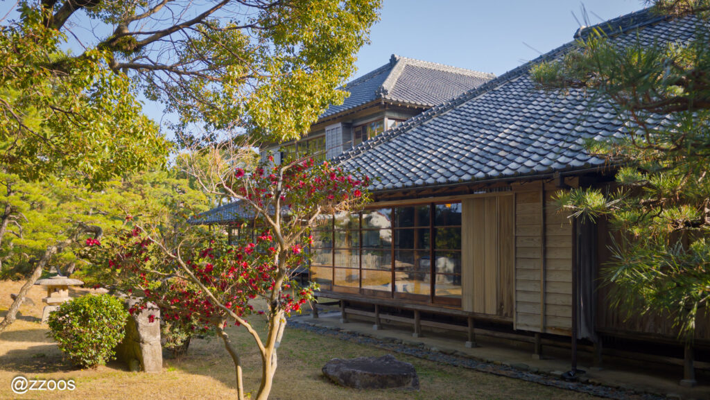 邸宅の庭