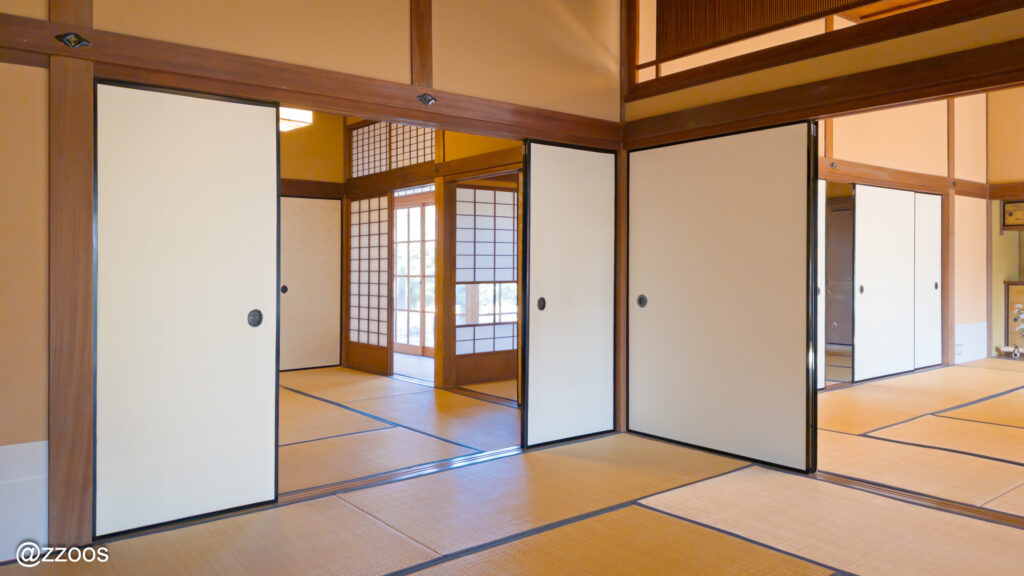 部屋と部屋がつながっている様子