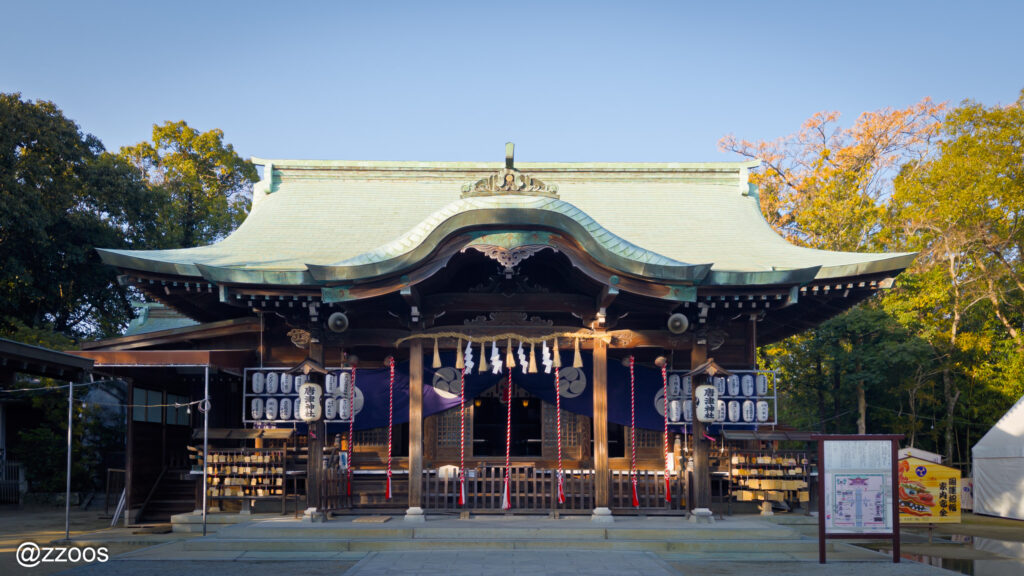 唐津神社の拝殿。