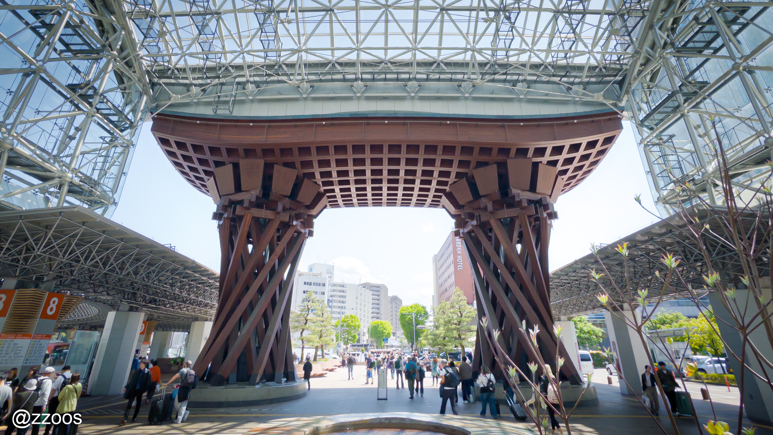 View of Tsuzumi-mon Gate from inside the Motenashi Dome