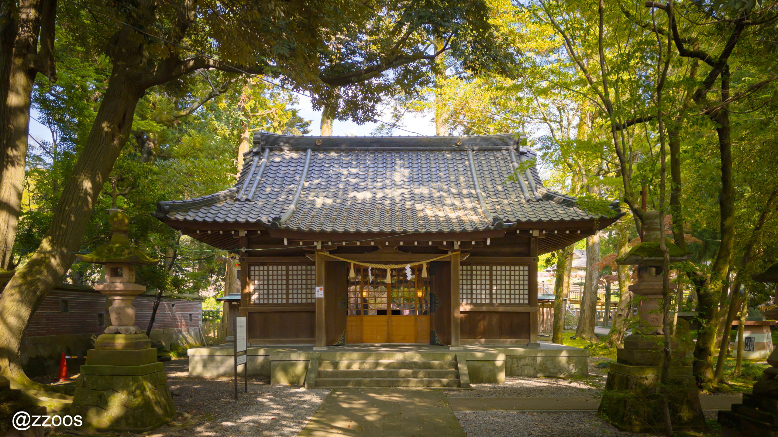 金谷神社の正面の様子