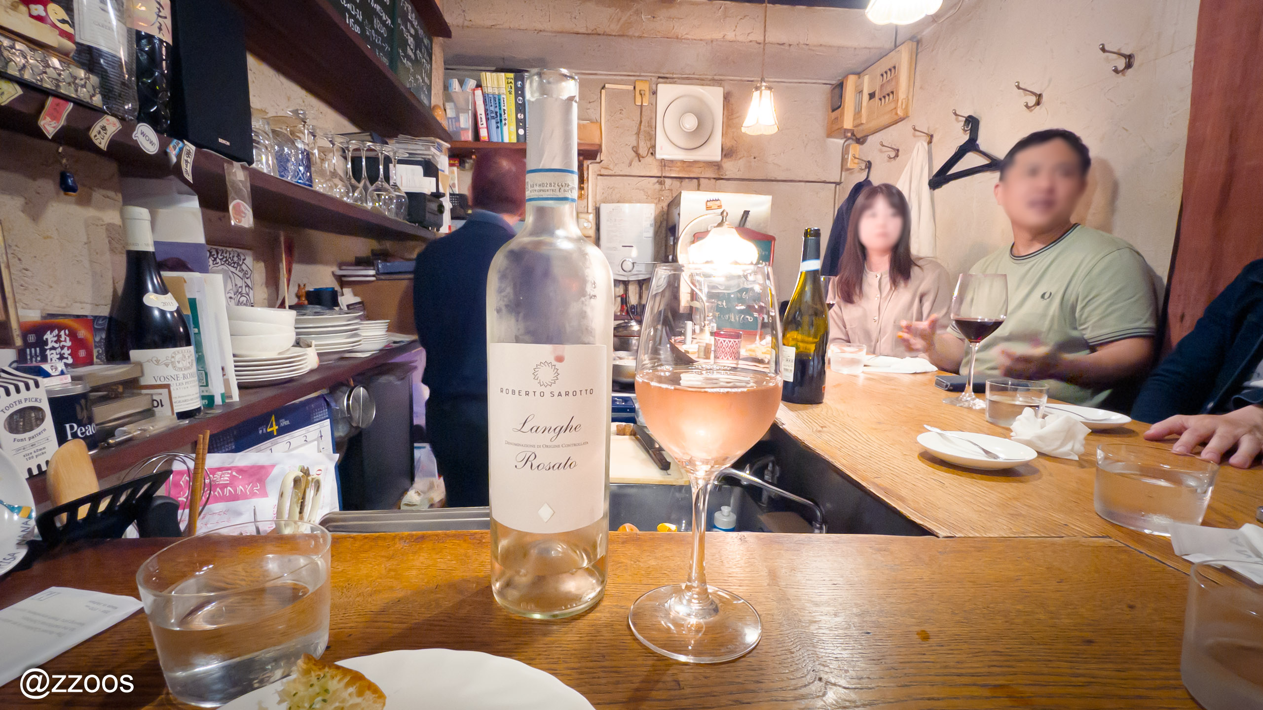 Tucked in a Local Alley, a Gem of a Wine Bar