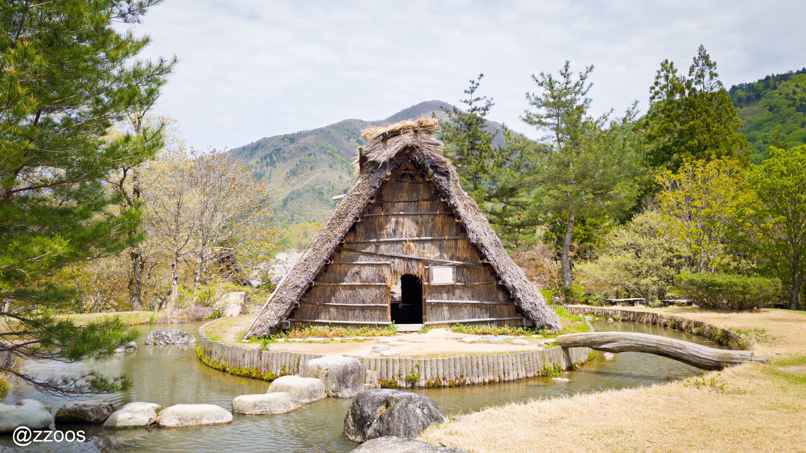 Small Matadate storehouse at the Minka-en