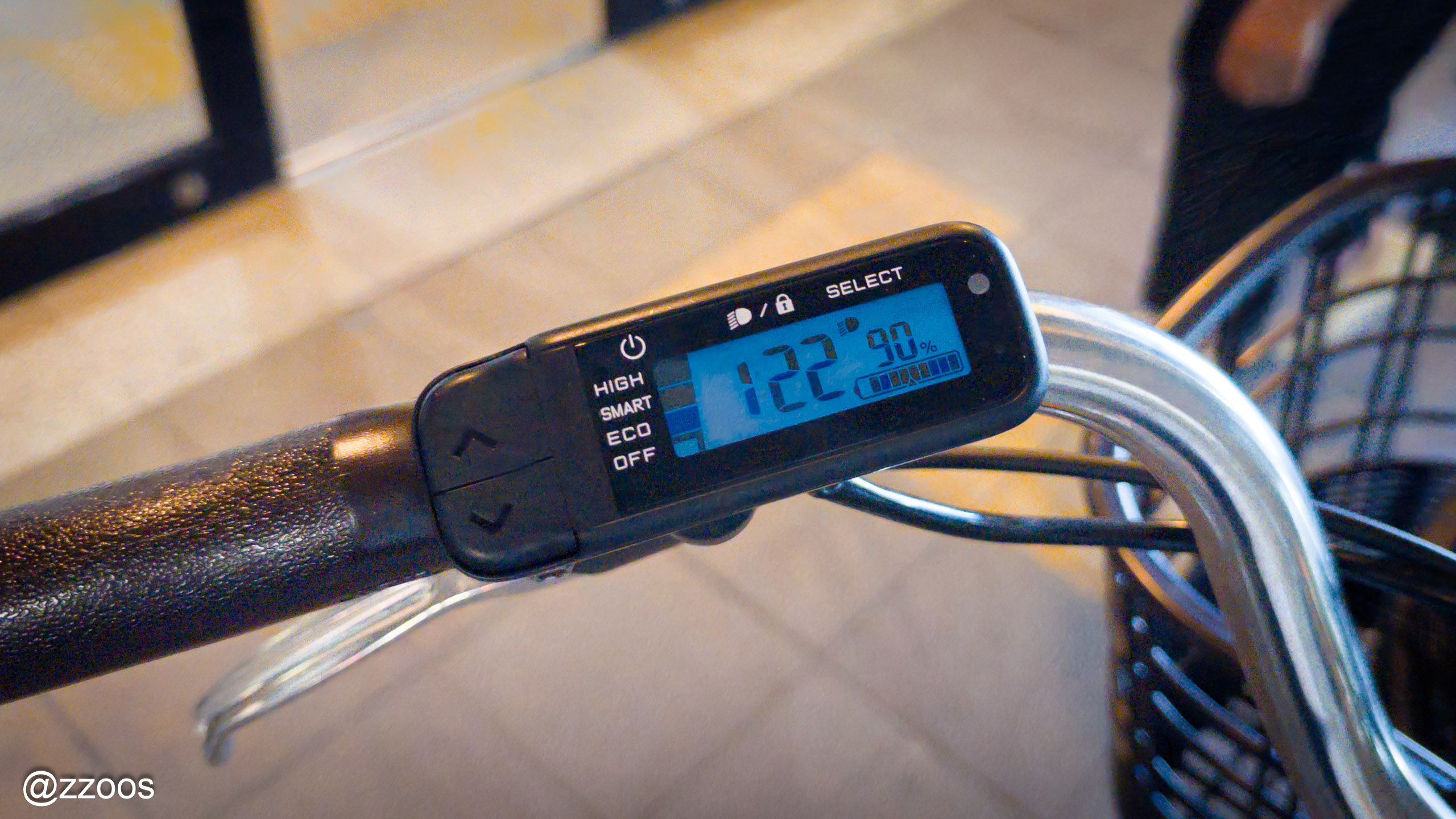 電動自転車の操作パネルのHIGHモード設定画面