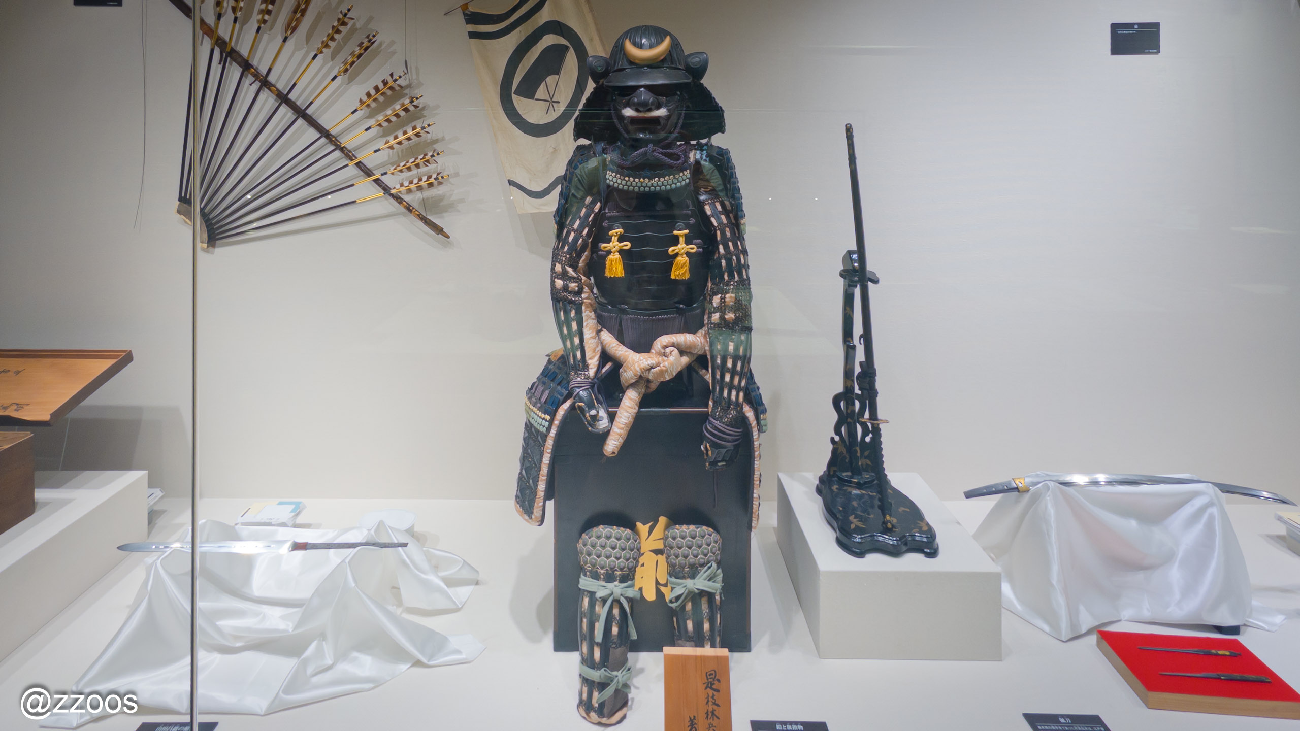 出水麓歴史館に展示された武士の戦闘用の甲冑