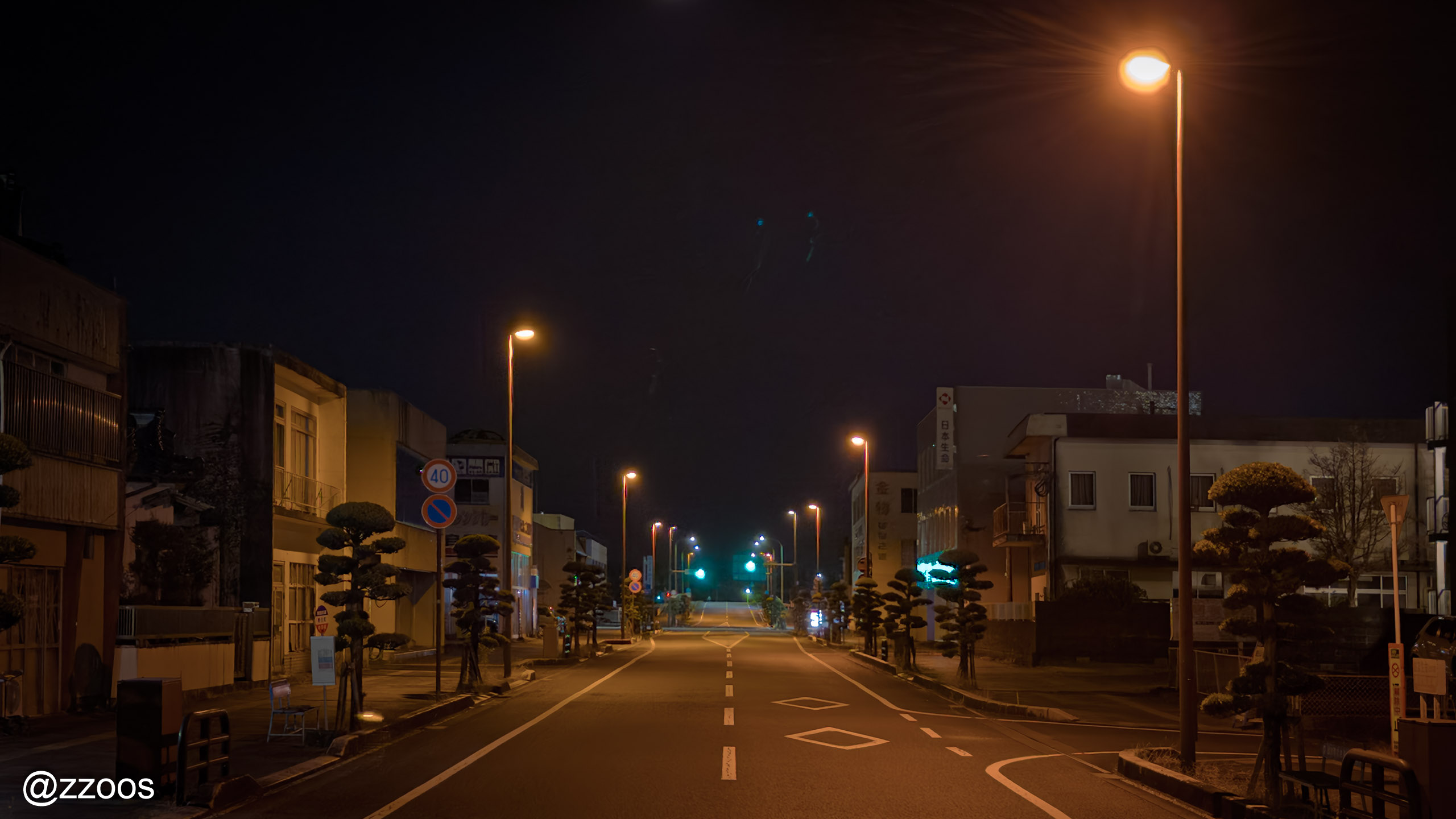 The empty night streets of Izumi