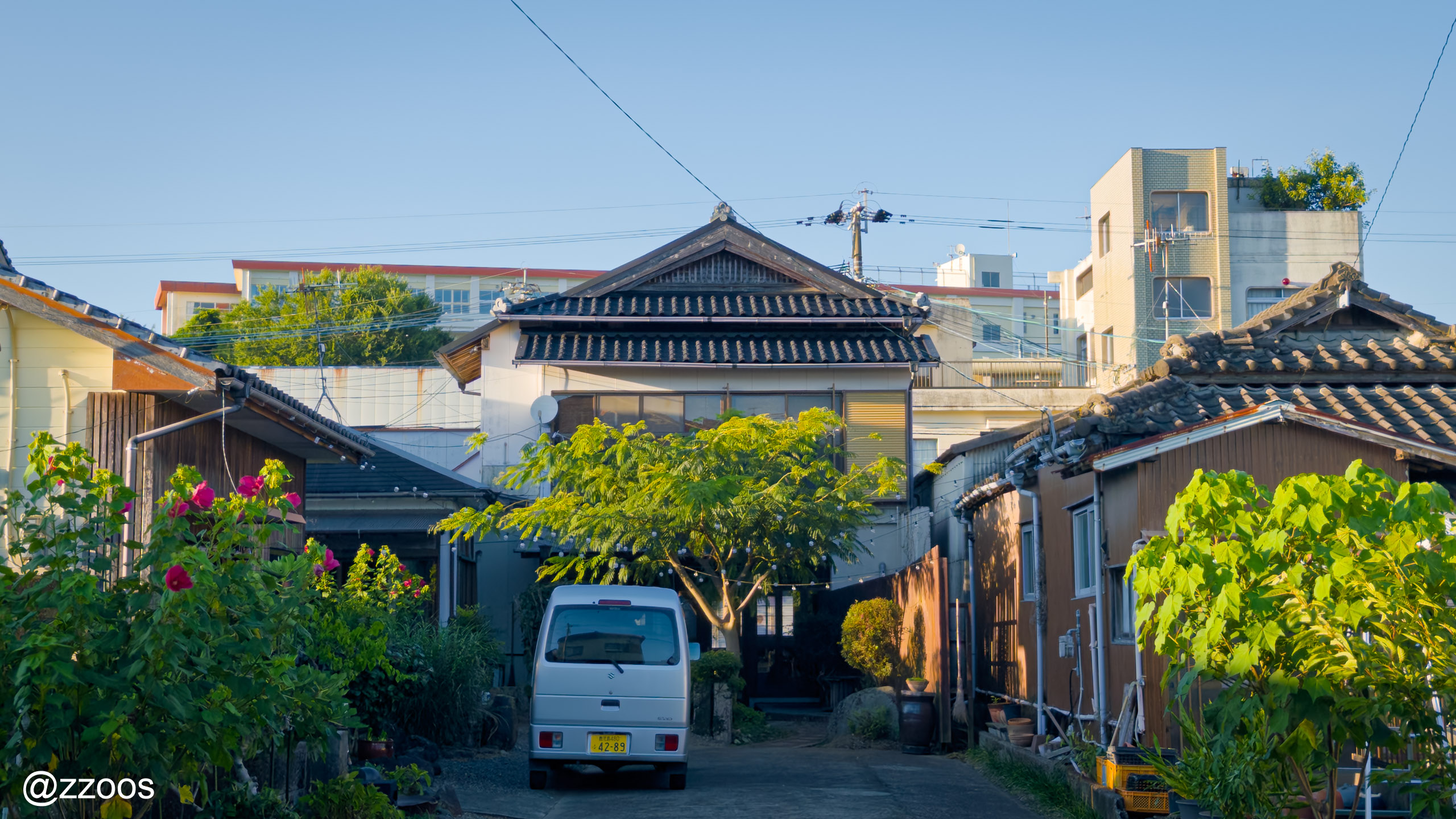 午後の日差しがさす阿久根の街