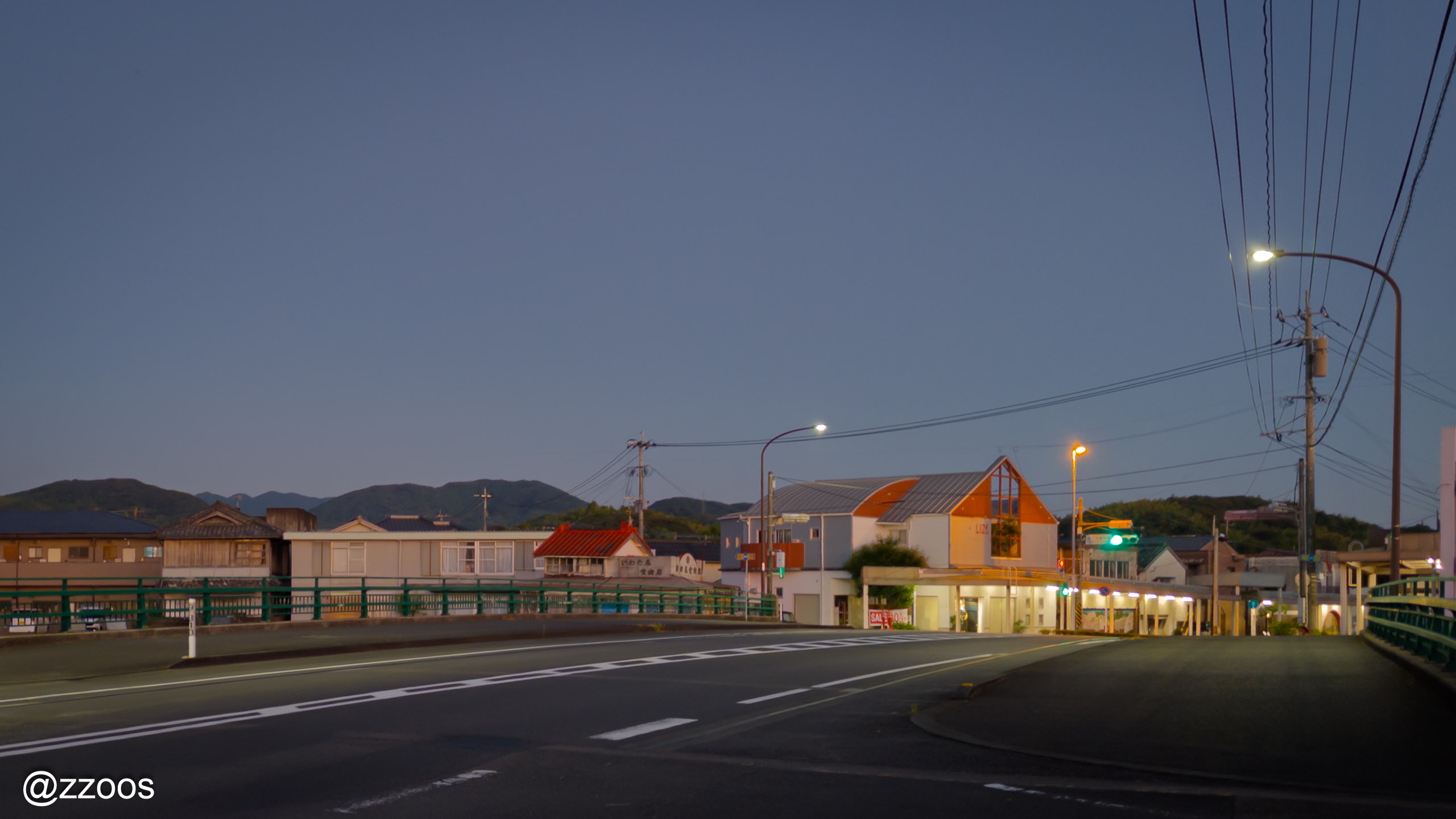 夜の高松川