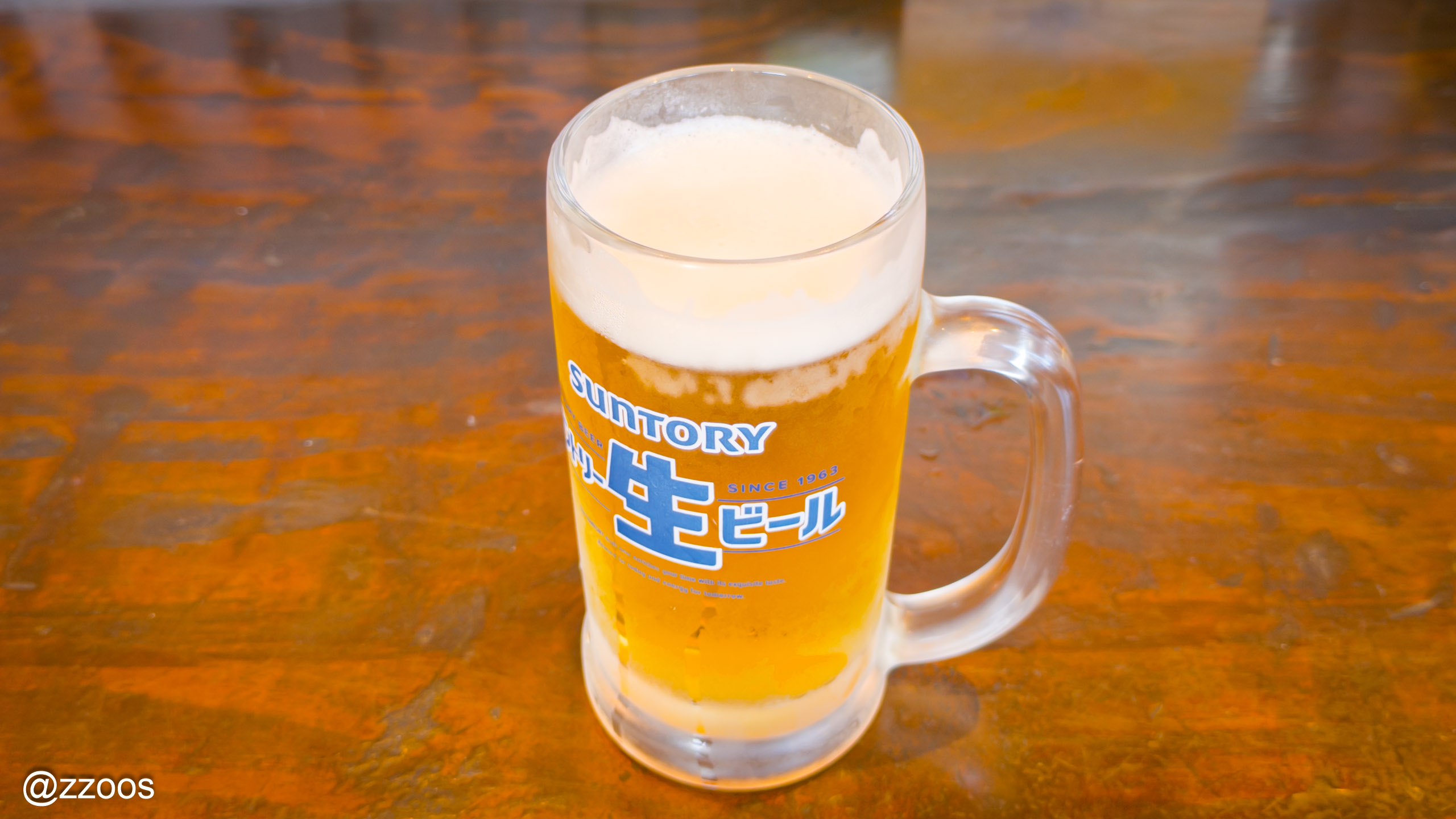 A glass of draft beer ordered at Kutsurogian