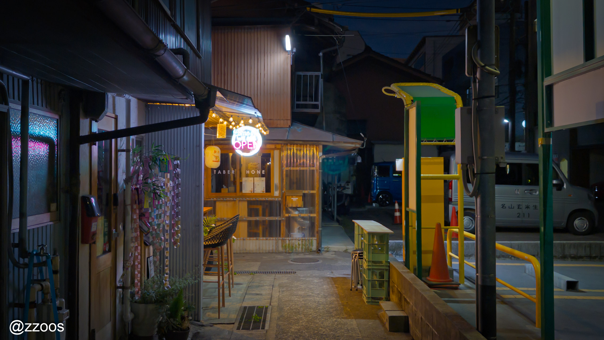 Meizanbori alley at night